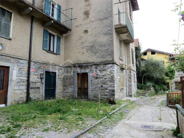 casa indipendente in vendita a Faggeto Lario in zona Palanzo