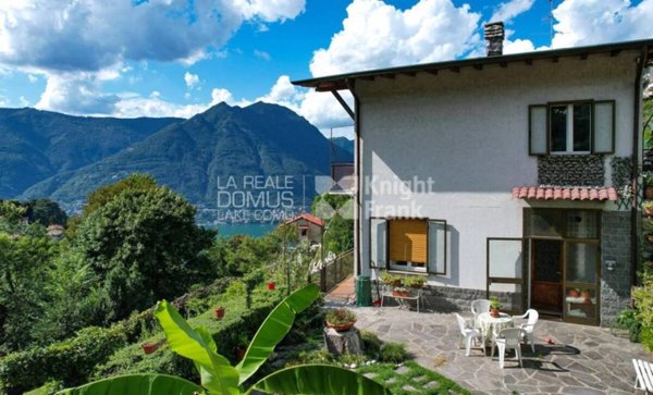 casa indipendente in vendita a Faggeto Lario in zona Lemna