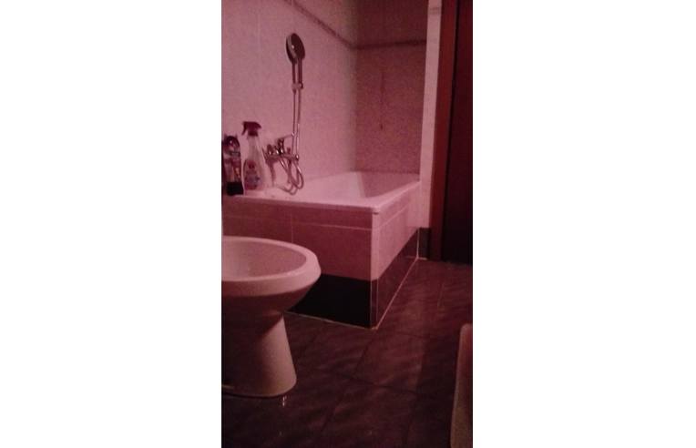 appartamento in vendita a Faggeto Lario in zona Lemna