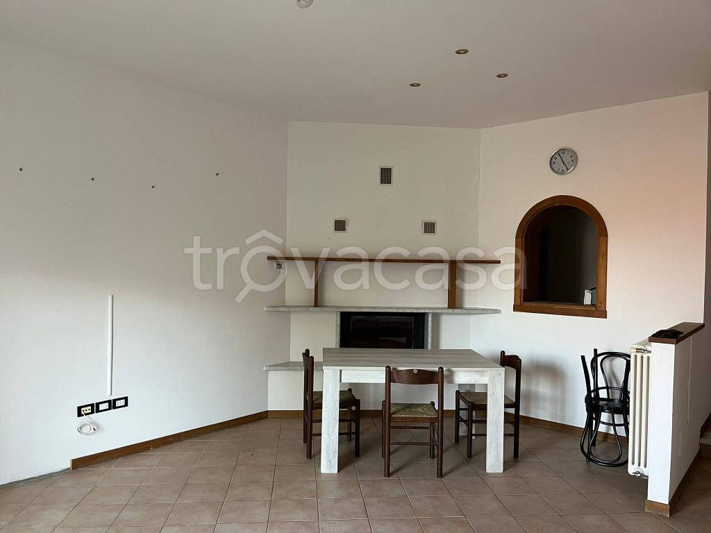 appartamento in vendita a Faggeto Lario