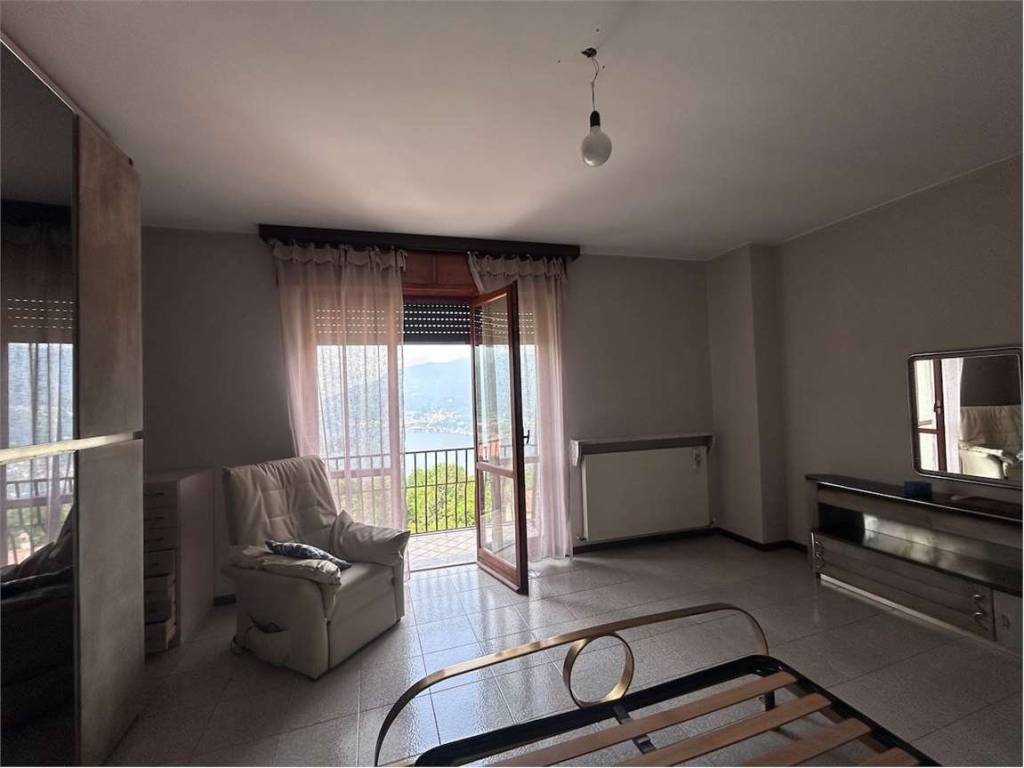 appartamento in vendita a Faggeto Lario in zona Palanzo