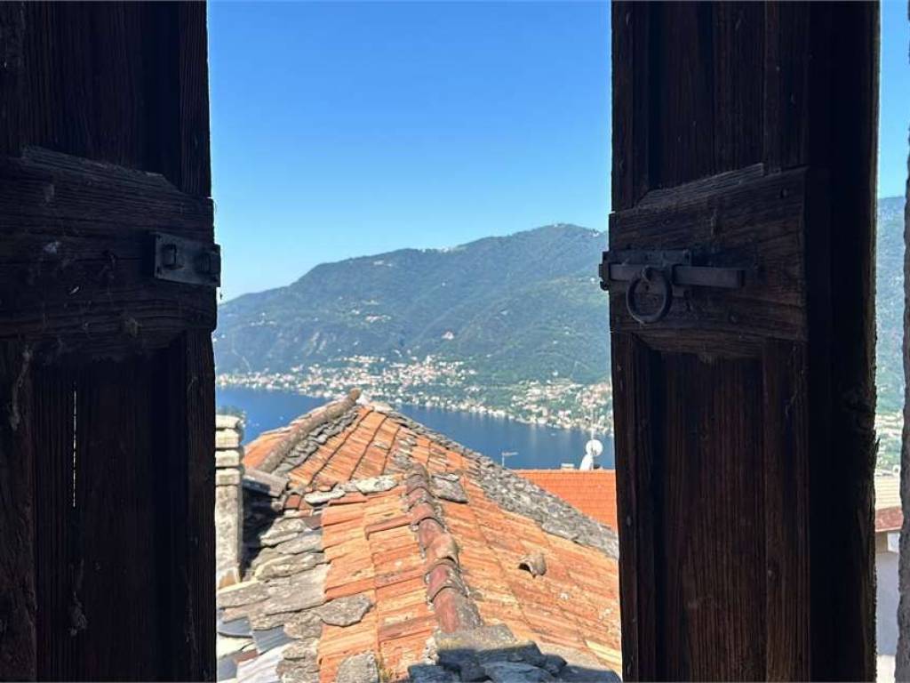 casa indipendente in vendita a Faggeto Lario in zona Palanzo
