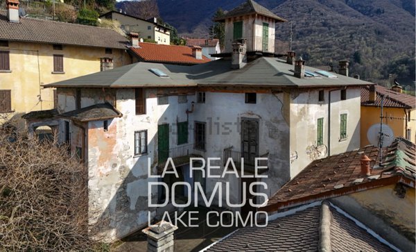 casa indipendente in vendita a Faggeto Lario in zona Lemna