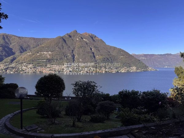 appartamento in vendita a Faggeto Lario in zona Molina