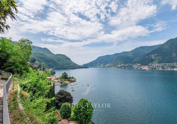 casa indipendente in vendita a Faggeto Lario in zona Riva