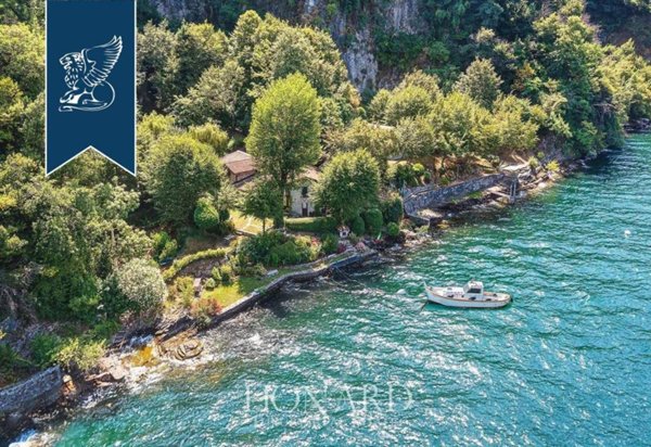 casa indipendente in vendita a Faggeto Lario