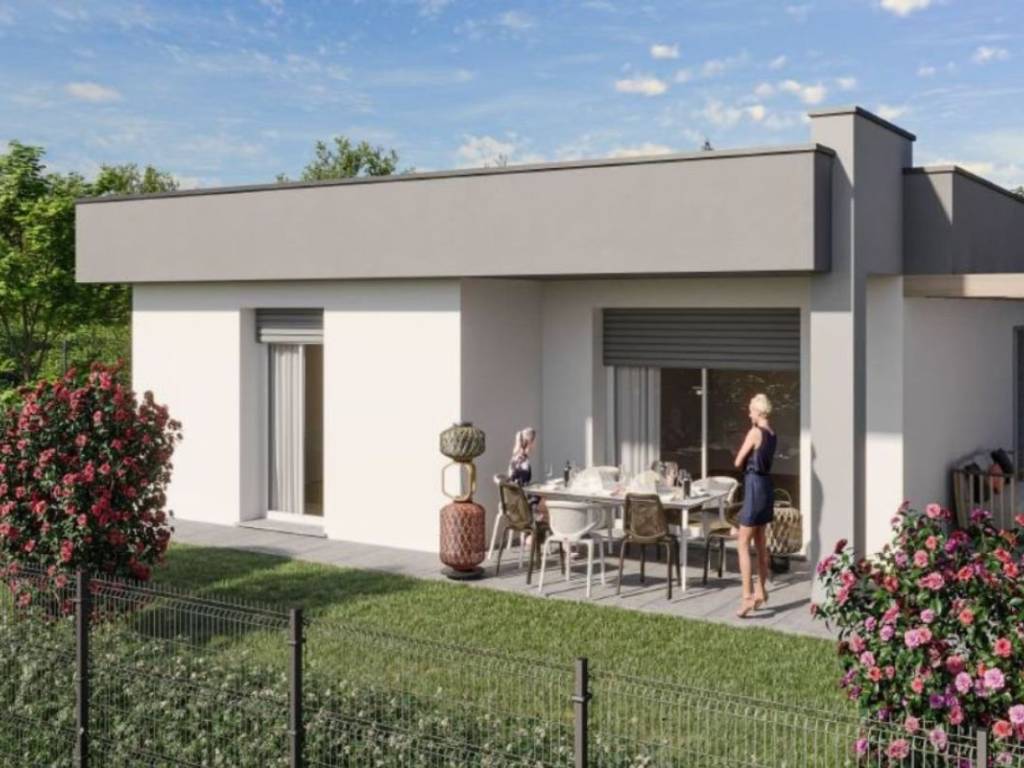 casa indipendente in vendita a Faloppio in zona Camnago