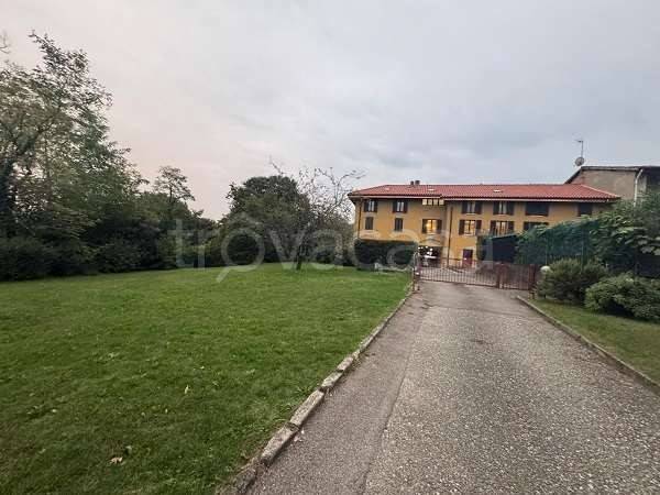 appartamento in vendita a Faloppio