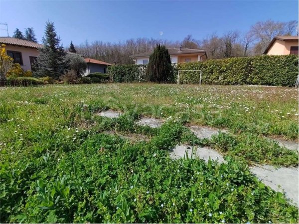 villetta a schiera in vendita a Faloppio in zona Gaggino