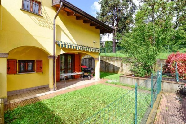 appartamento in vendita a Faloppio