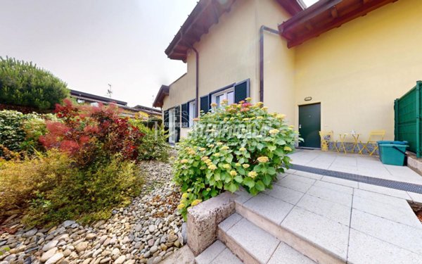 casa indipendente in vendita a Faloppio in zona Gaggino