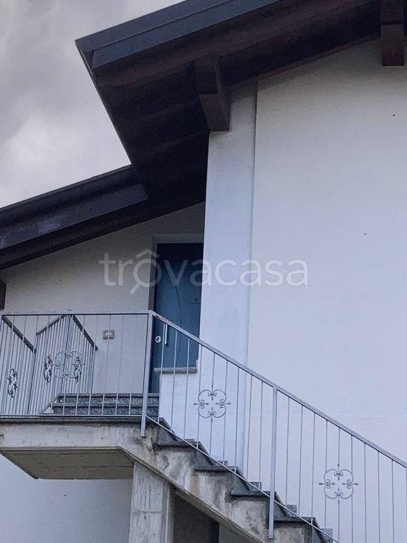 appartamento in vendita a Faloppio