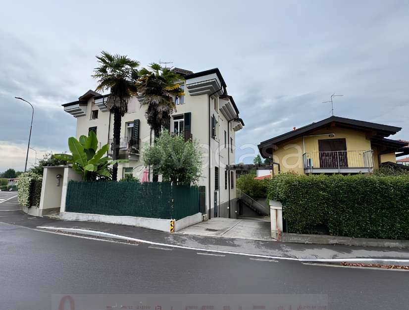 appartamento in vendita a Faloppio