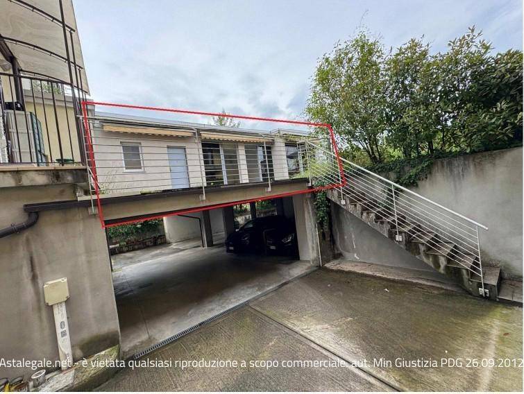 appartamento in vendita a Faloppio