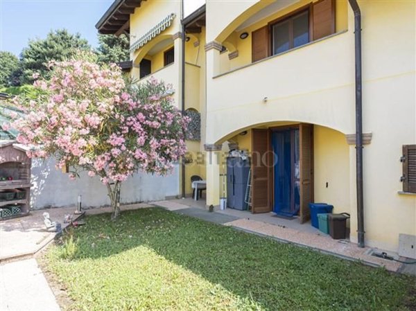 appartamento in vendita a Faloppio