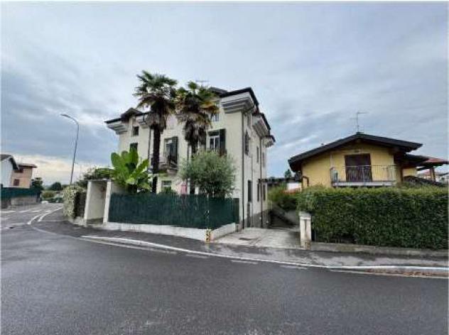 appartamento in vendita a Faloppio