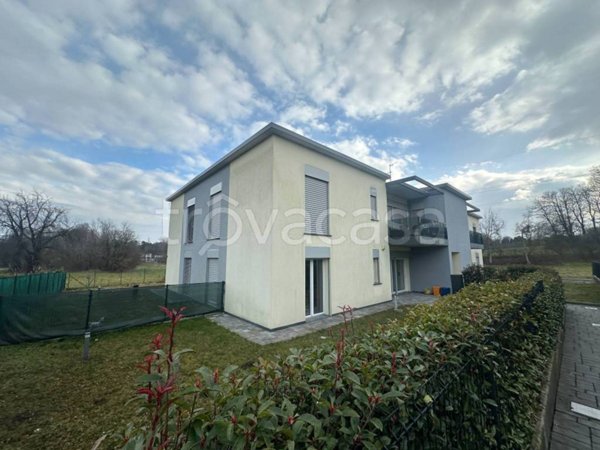 appartamento in vendita a Faloppio in zona Gaggino