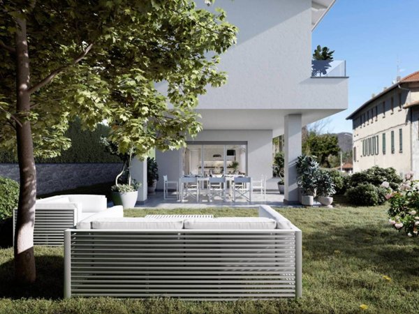 casa indipendente in vendita a Faloppio in zona Camnago