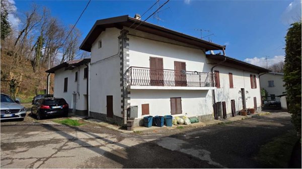 appartamento in vendita a Faloppio