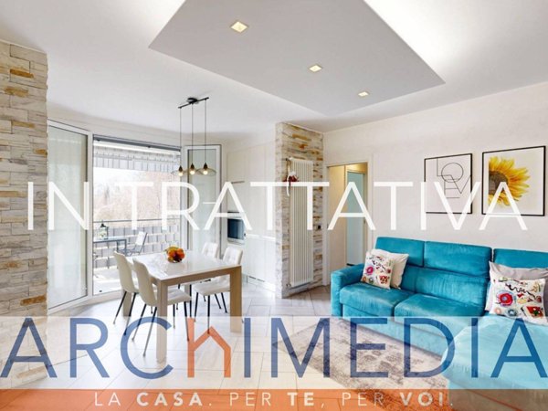 appartamento in vendita a Faloppio in zona Camnago