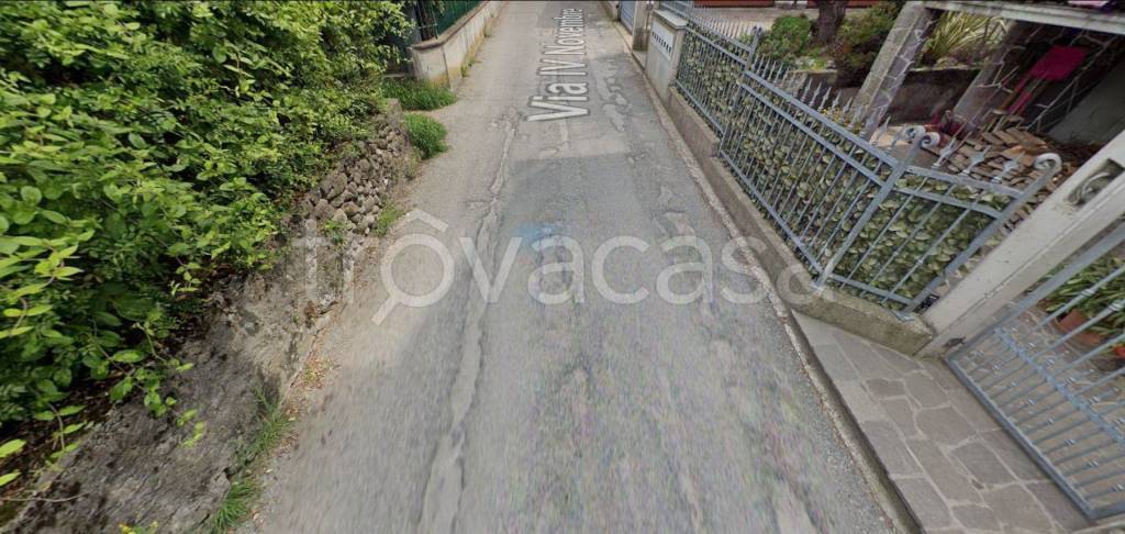 appartamento in vendita a Faloppio in zona Camnago