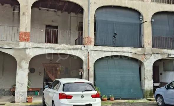 appartamento in vendita a Faloppio in zona Gaggino