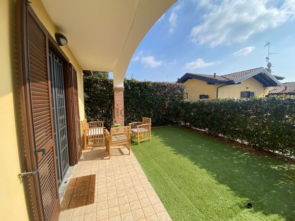 appartamento in vendita a Faloppio