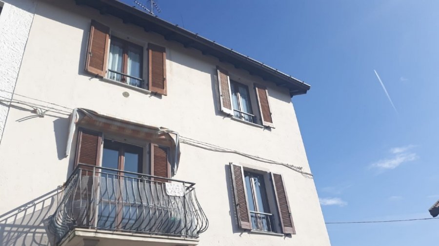 appartamento in vendita a Faloppio in zona Gaggino