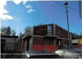 casa indipendente in vendita a Faloppio in zona Gaggino