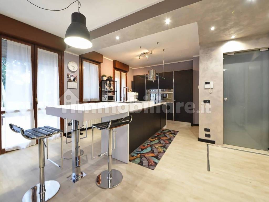 casa indipendente in vendita a Faloppio in zona Gaggino