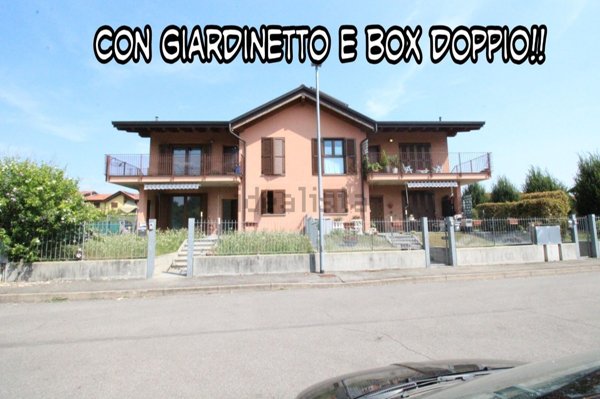 appartamento in vendita a Fenegrò
