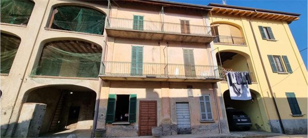 appartamento in vendita a Fenegrò