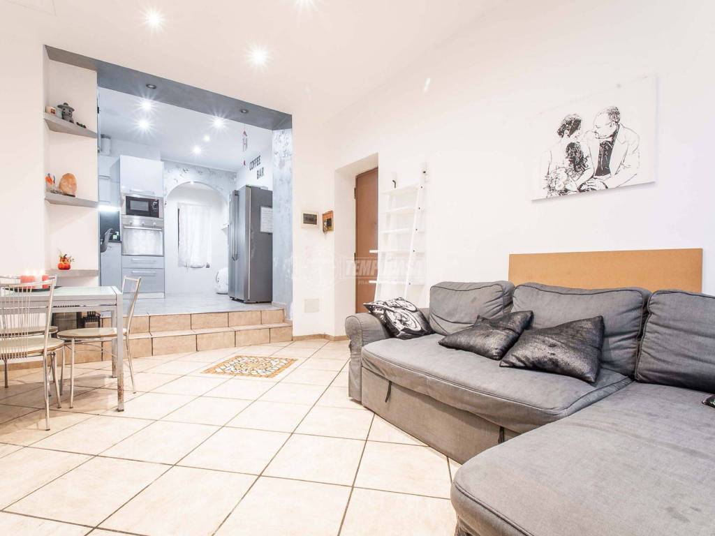 appartamento in vendita a Fenegrò