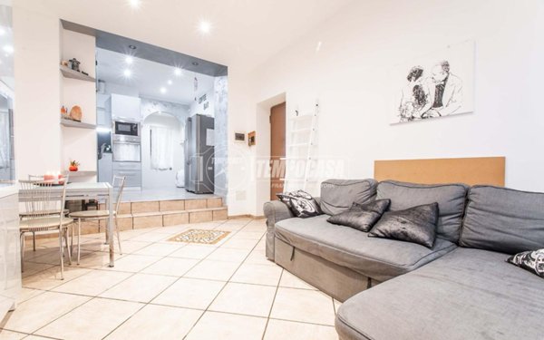 appartamento in vendita a Fenegrò