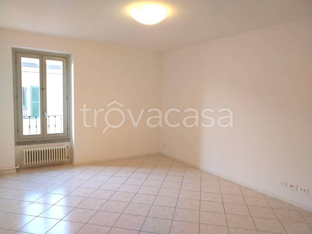 appartamento in vendita a Fenegrò