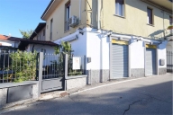 negozio in vendita a Fenegrò