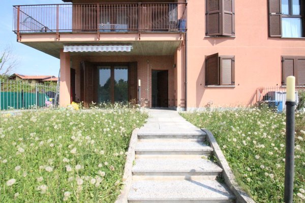 appartamento in vendita a Fenegrò