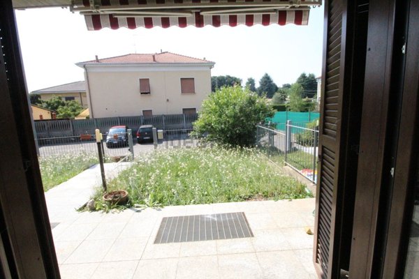 appartamento in vendita a Fenegrò