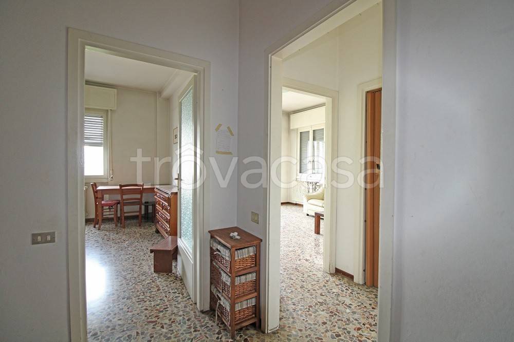 appartamento in vendita a Fenegrò