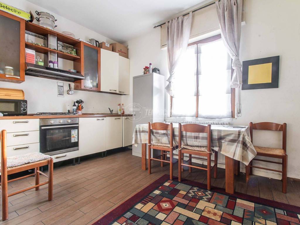 appartamento in vendita a Fenegrò