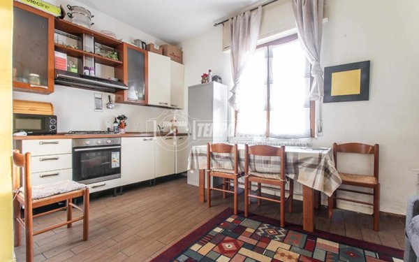 appartamento in vendita a Fenegrò