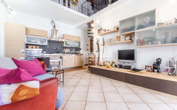 appartamento in vendita a Fenegrò