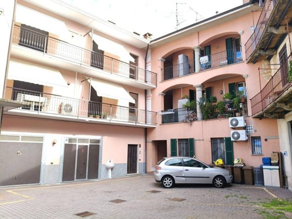 appartamento in vendita a Fenegrò