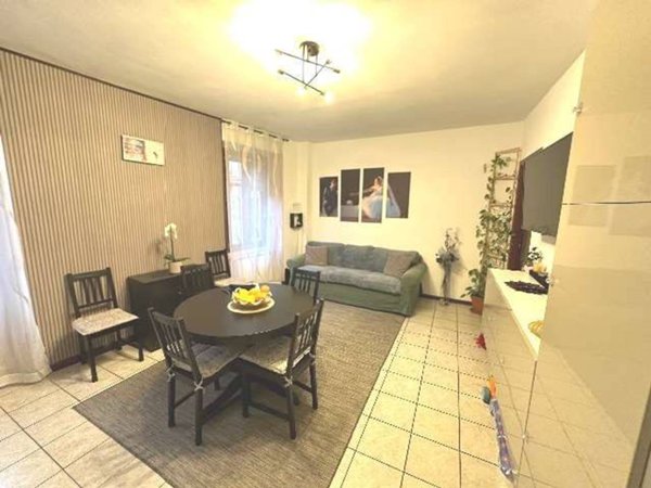 appartamento in vendita a Fenegrò