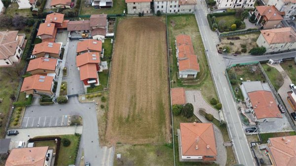 terreno agricolo in vendita a Fenegrò