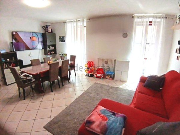 appartamento in vendita a Fenegrò