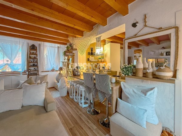 appartamento in vendita a Fenegrò