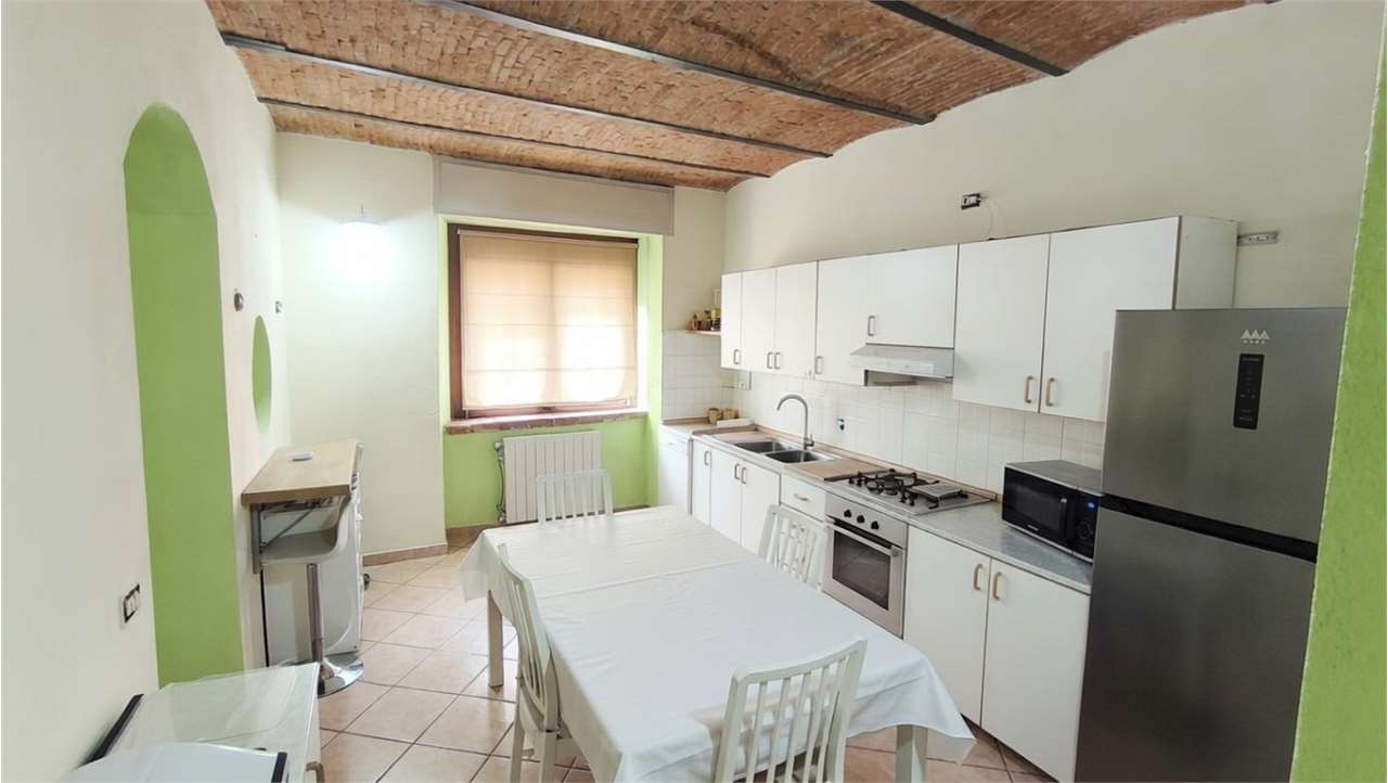 appartamento in vendita a Fenegrò
