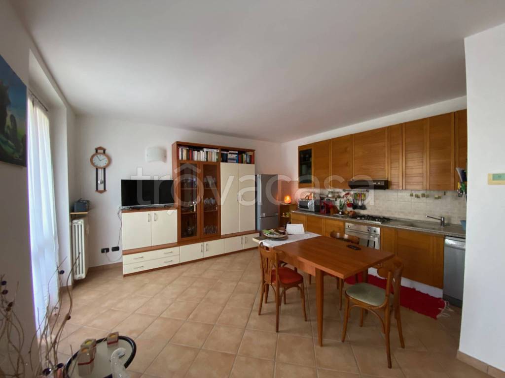 appartamento in vendita a Figino Serenza