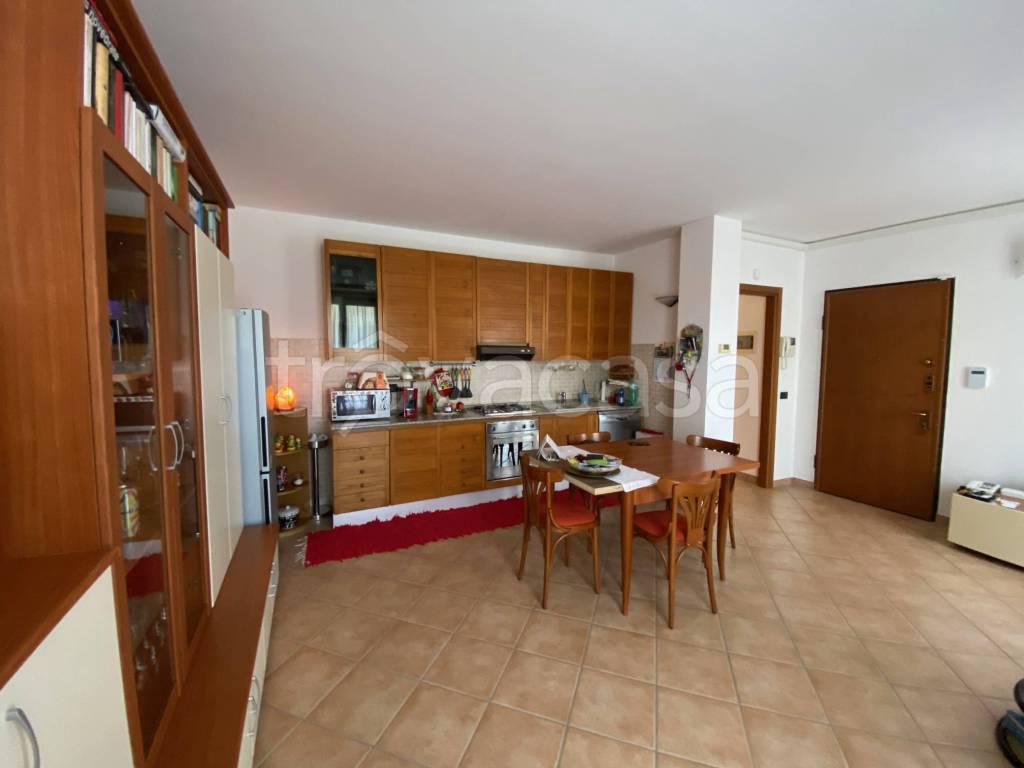 appartamento in vendita a Figino Serenza